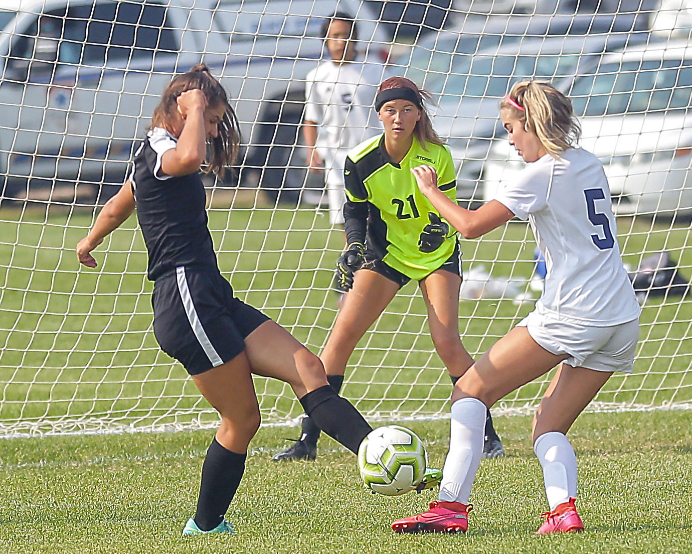083121-elk-spt-spring-creek-girls-soccer-arena-mcdermott-01.jpg